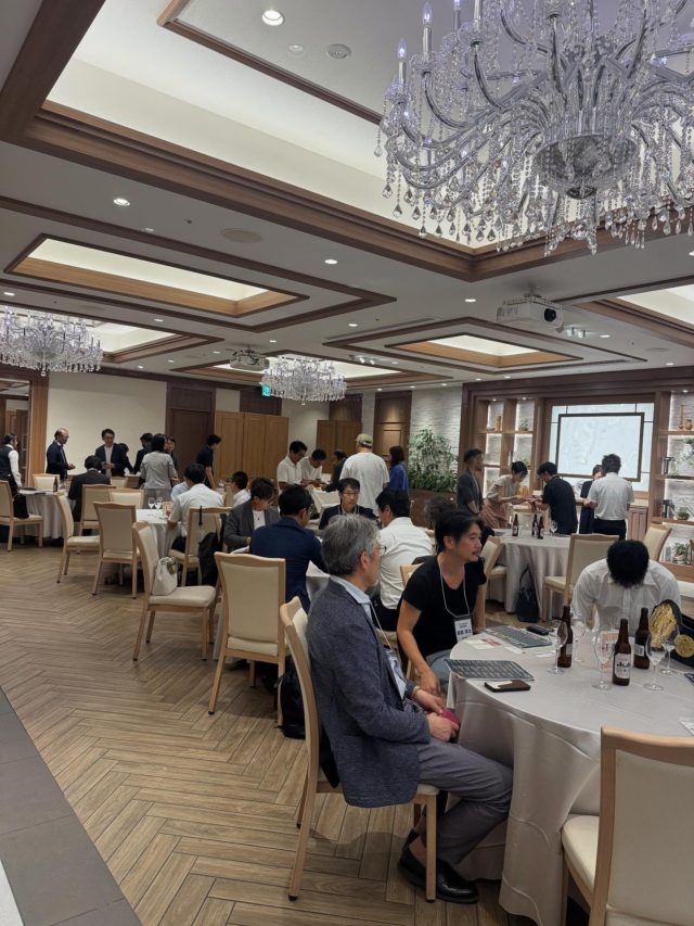 ✨9月12日（金）
『地域を代表する企業100選』in埼玉 交流会に参加してきました！

当日は弊社の事業についてお話しさせていただき、多くの企業様と新しいご縁をいただくことができました。
これからも「一歩先へ」をテーマに、挑戦を続けてまいります。

さらに！当スクールを卒業された皆さまとは、
🎥 ドローン動画撮影の練習会（テクニック講座）を企画予定です。

今後とも、栃木DRONE STATIONをよろしくお願いいたします！🚁✨

#栃木ドローンステーション 
#jmaドローンスクール栃木 
#地域を代表する企業100選 
#栃木を代表する企業100選
#ドローン 
#ドローン点検 
#太陽光パネル 
#ドローン空撮
#イベント撮影
#ドローンpv撮影
#一等無人航空機操縦士 
#二等無人航空機操縦士 
#栃木ドローンフィールド