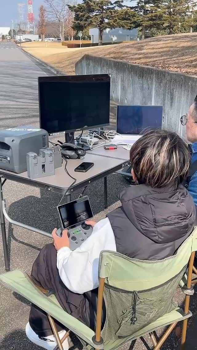 2/16
内資系製薬会社様のPV撮影を担当させていただきました🏙️✨

撮影データについて、担当された映像会社の社長様より大変ありがたいお言葉を頂戴し、スタッフ一同とても励みになっております。
完成映像の仕上がりが今から楽しみです😊

「こんなアングルで！」「こういう飛行はできますか？」と、さまざまなご要望をいただきながらの撮影は、まさに“共に創り上げる”ロケ。
もちろんご依頼内容はすべてコンプリートしました。

補助者も配置し安全管理を徹底しつつ、ご要望に柔軟に対応した、非常に充実した現場となりました。

使用機体　解像度:フレームレート
Mavic 4pro （4K60fps）
AVATA2 （2.7K 60fps）

#栃木ドローンステーション #栃木県 #ドローン撮影 #宇都宮市 #一等無人航空機操縦士